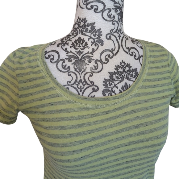 Cut Loose Tee Shirt Short Sleeves Cotton Yellow Grey Striped Top Women's size XS - Picture 3 of 11